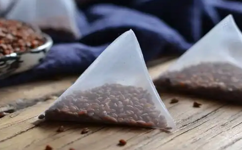 干燥状态下的古方草代用茶包原料细节